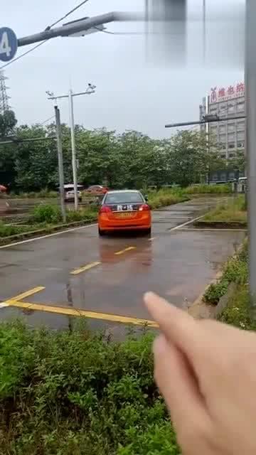 侧面停车技巧视频,视频解析高效停车方法