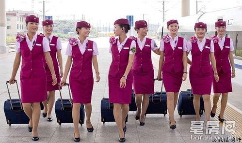 高铁乘务员脱丝袜视频,一幕背后的服务细节与职业挑战